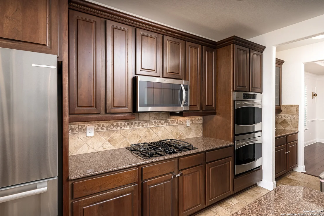 Photo of 24806 Ellesmere