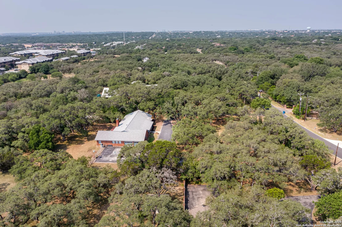 Photo of 110 Cliffside Dr