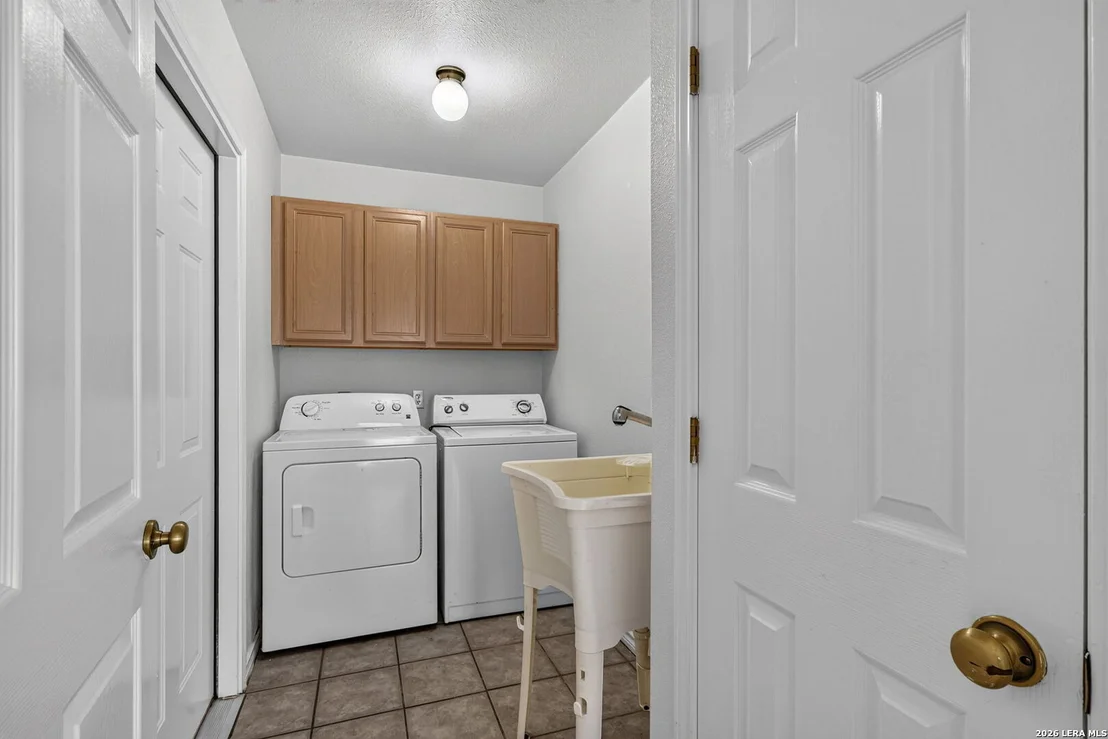 Photo of 1704 STRAIT LN