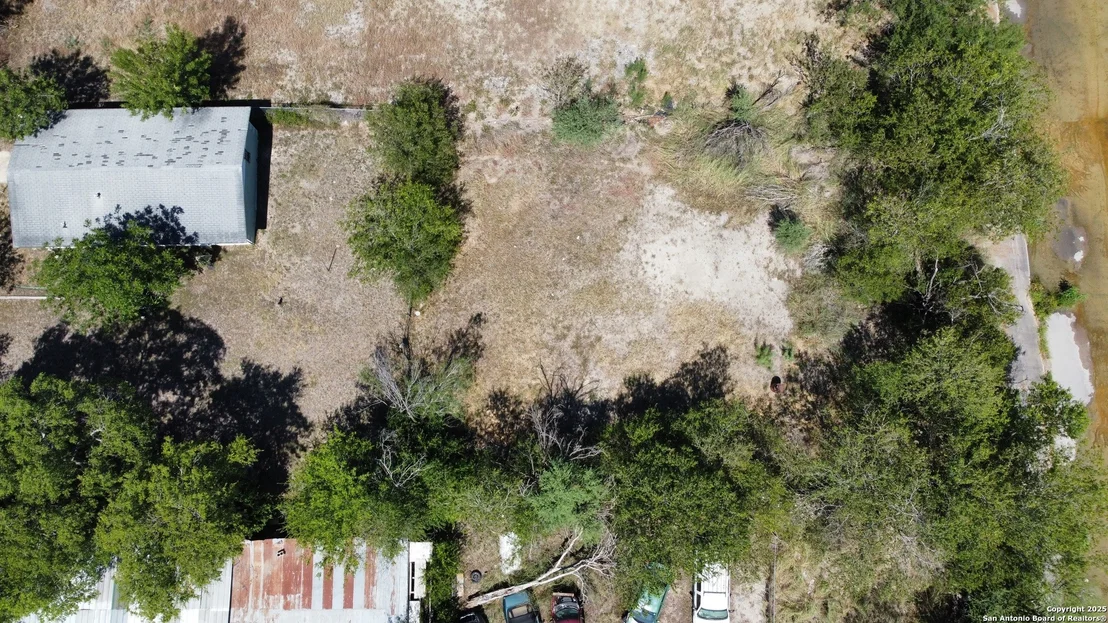 Photo of 119 W Baetz Blvd
