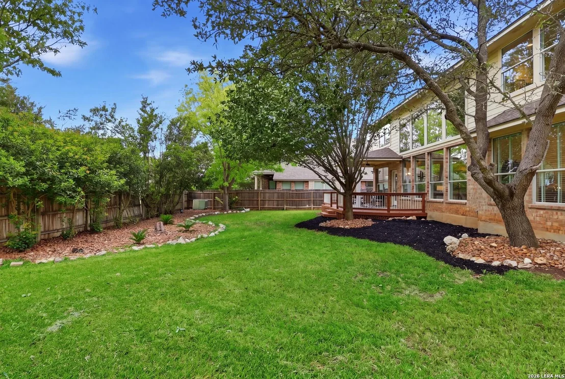Photo of 18619 Rogers Pl