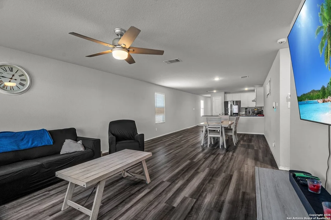Photo of 4211 VOLCANO WAY