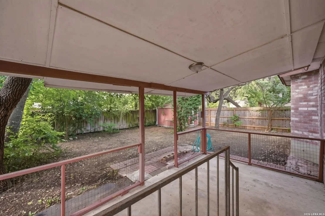 Photo of 9266 RIDGE PATH