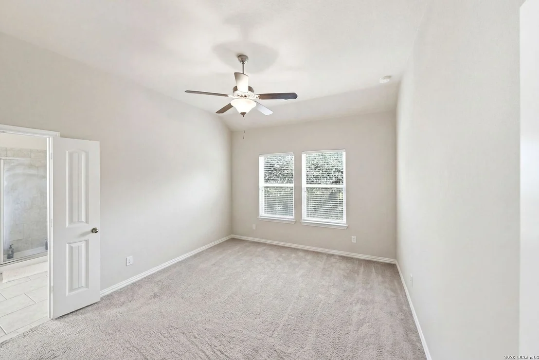 Photo of 6012 Akin Song
