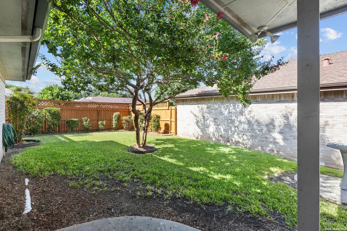 Photo of 6119 CRESCENT FLS