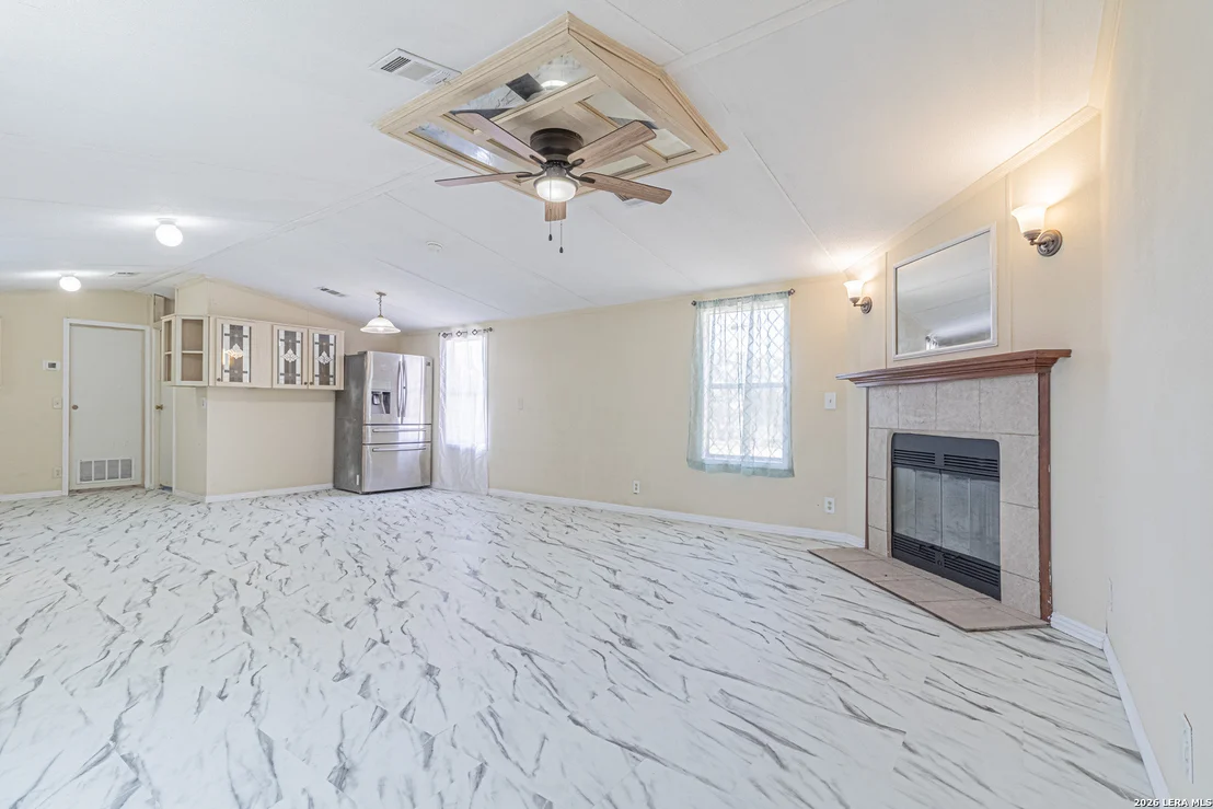 Photo of 18065 County Road 163