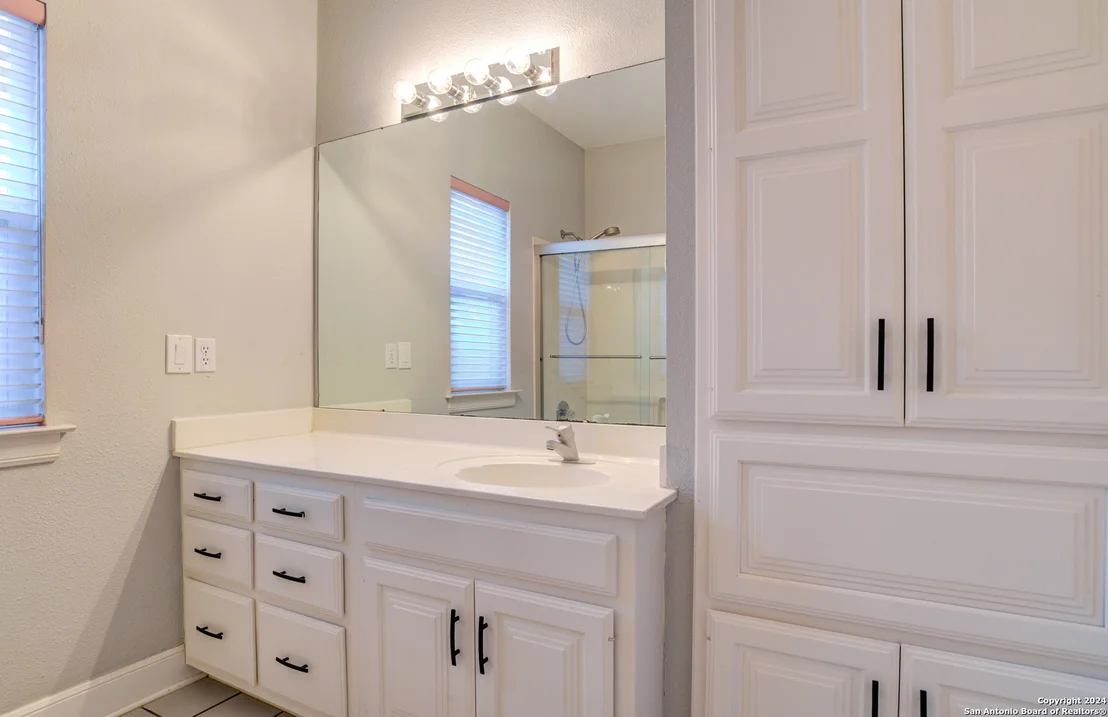 Photo of 15622 Dawn Crest