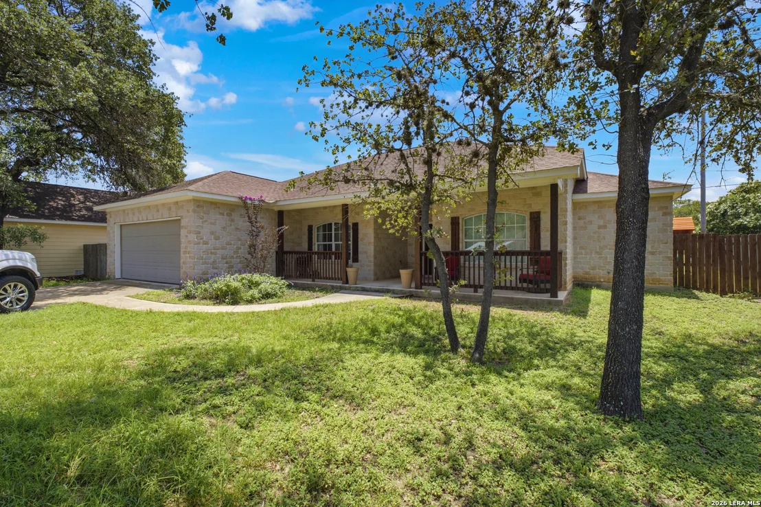 Photo of 313 Howard Dr