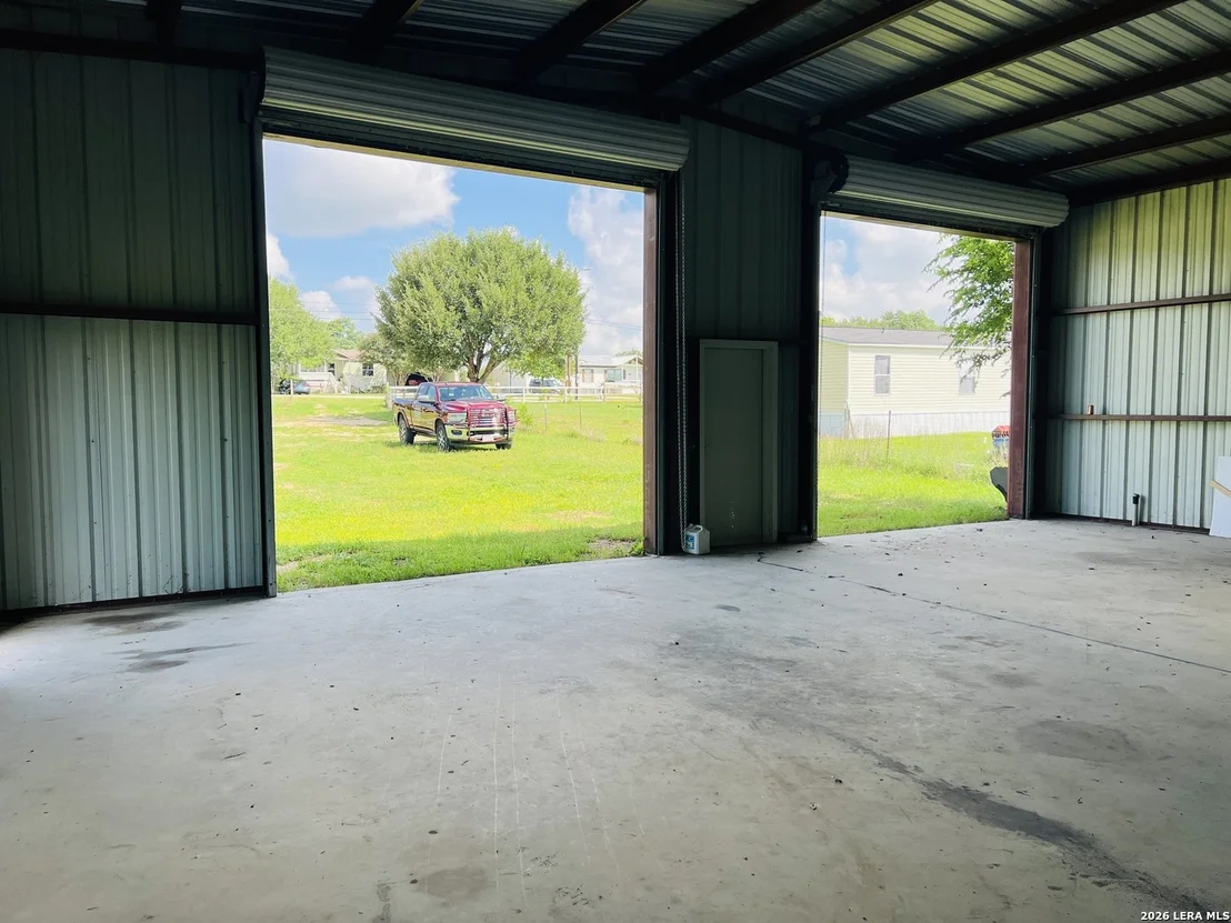 Photo of 537 Longhorn