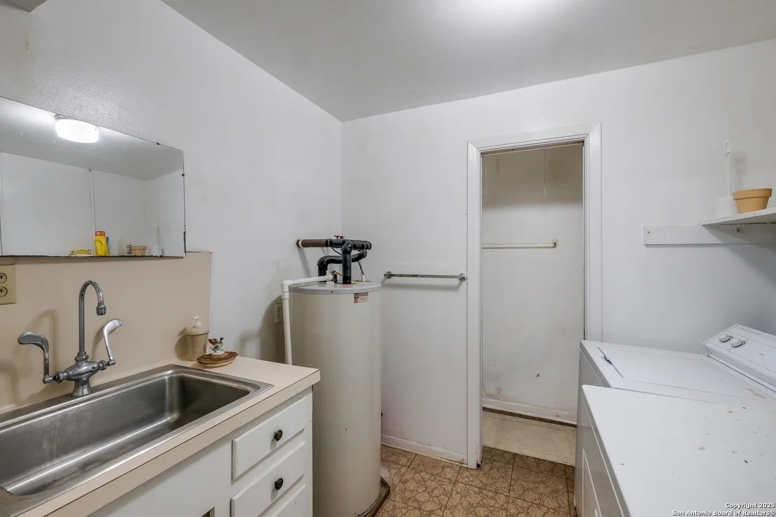 Photo of 1327 SPRINGWATER