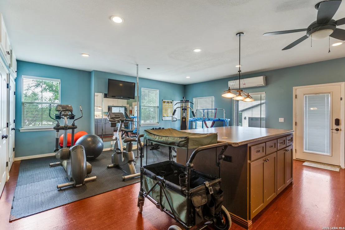 Photo of 106 RIVER MOUNTAIN DR