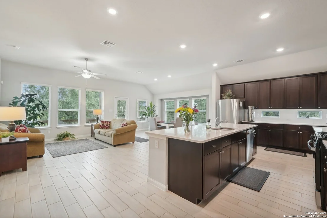 Photo of 1413 NICHOLAS PARK