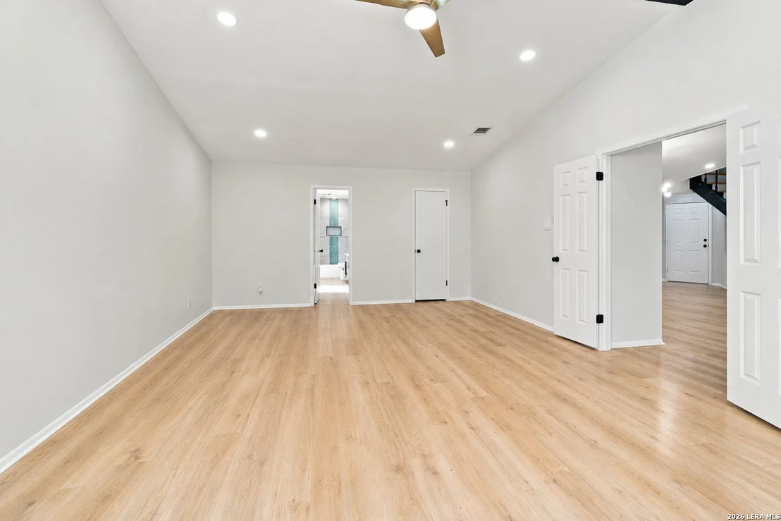 Photo of 10064 Spruce Ridge