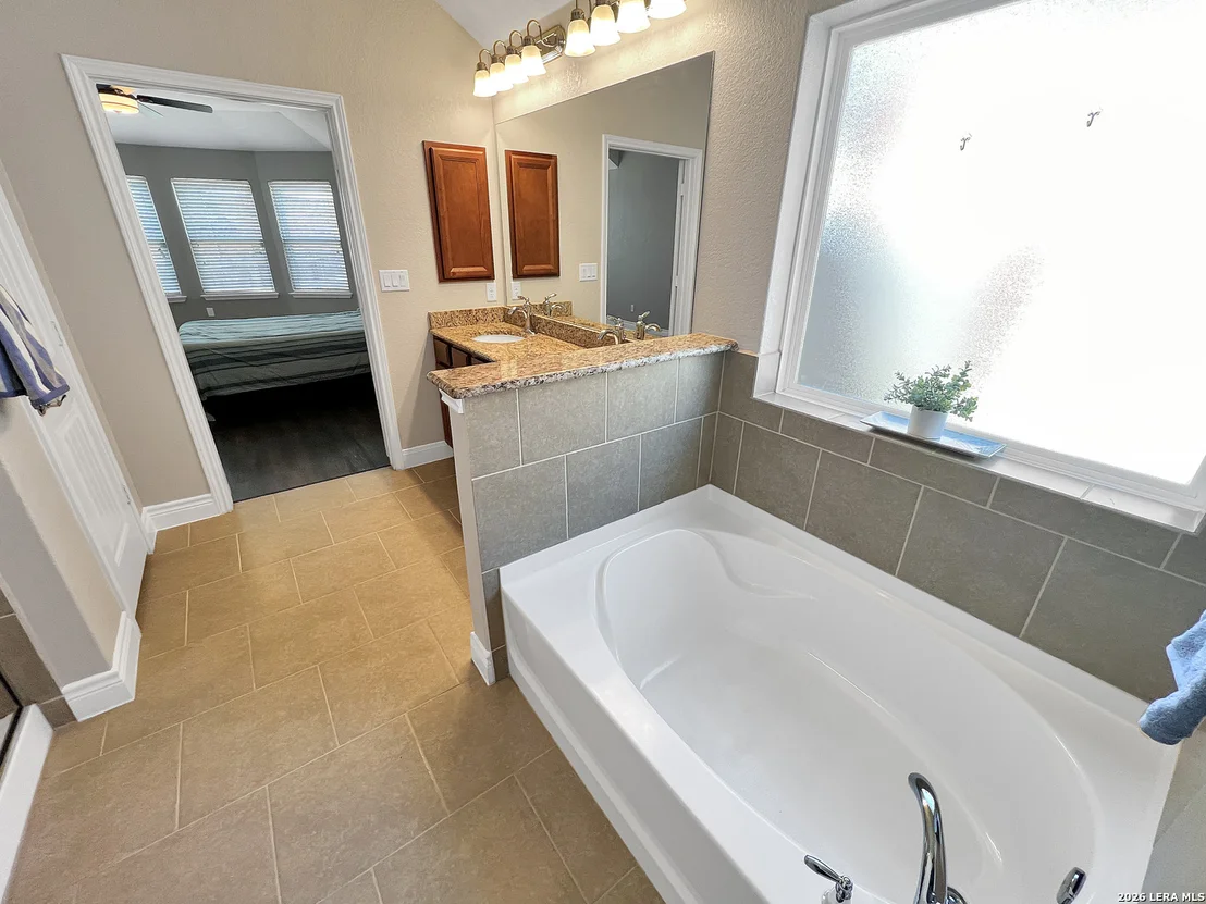 Photo of 12839 Laurel Brush