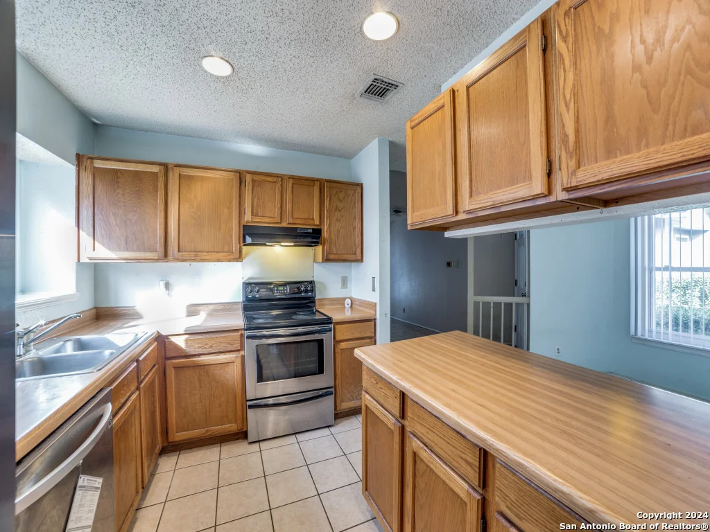 Photo of 11151 CANDLE PARK