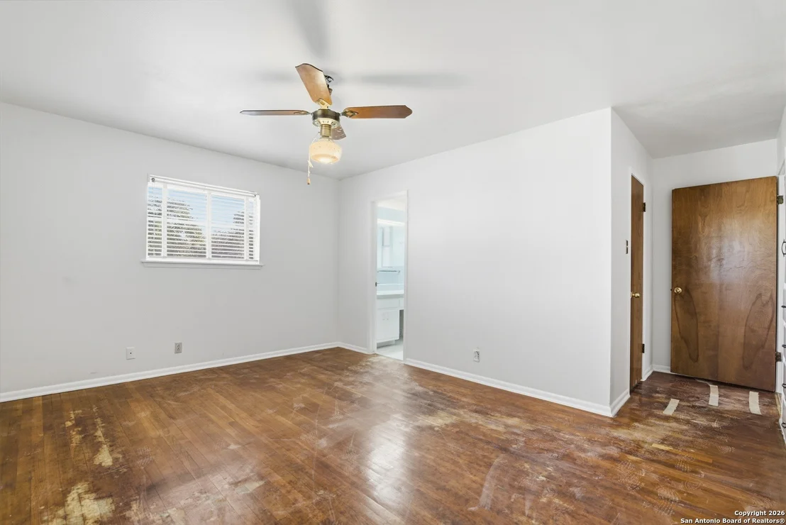Photo of 9366 Schaefer Rd