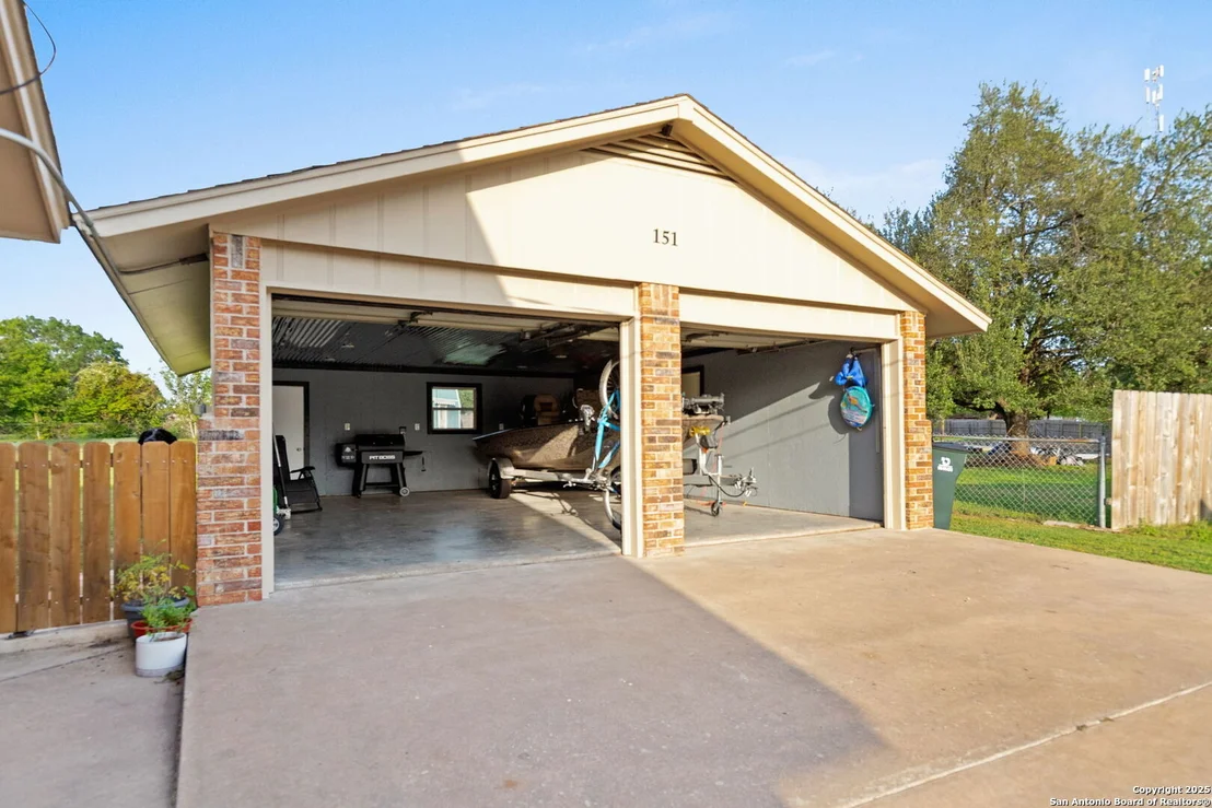 Photo of 151 Crest Circle