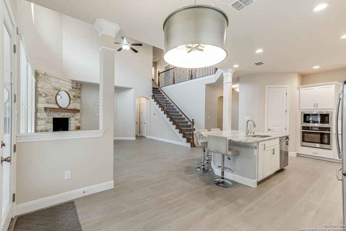 Photo of 17419 Hillsedge