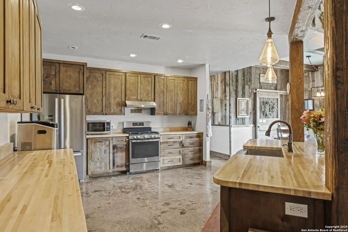 Photo of 1062 Tahoe Rd