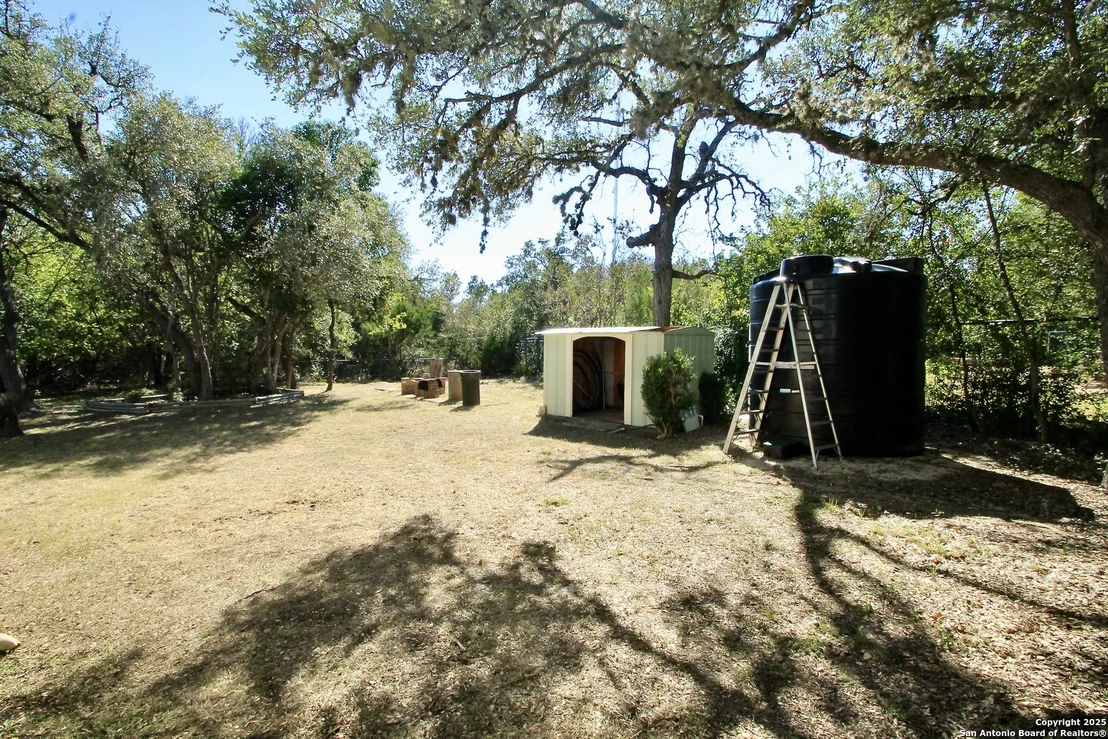 Photo of 1102 Mendelin