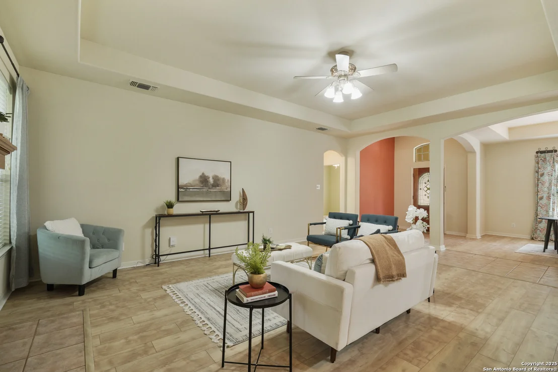Photo of 9014 Shade Tree