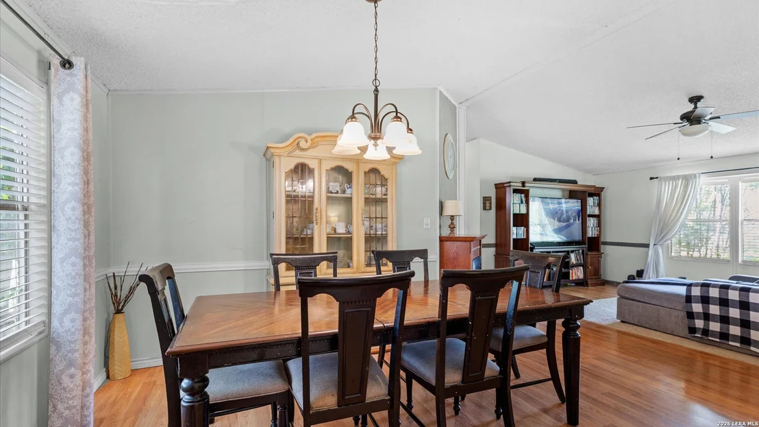 Photo of 164 OAK CV