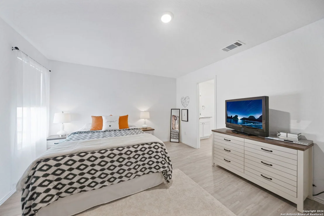 Photo of 5715 Mountain Point
