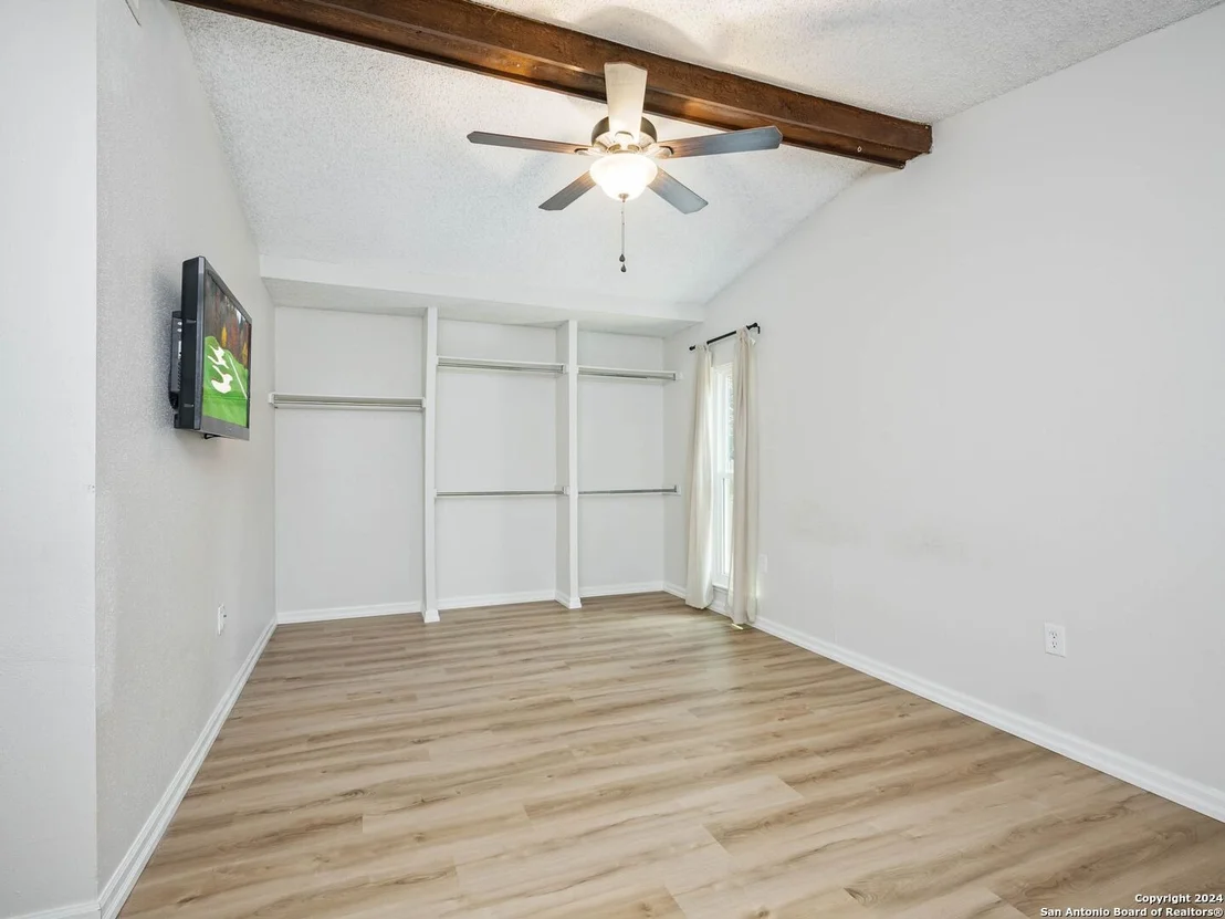 Photo of 11509 LONE SHADOW TRL