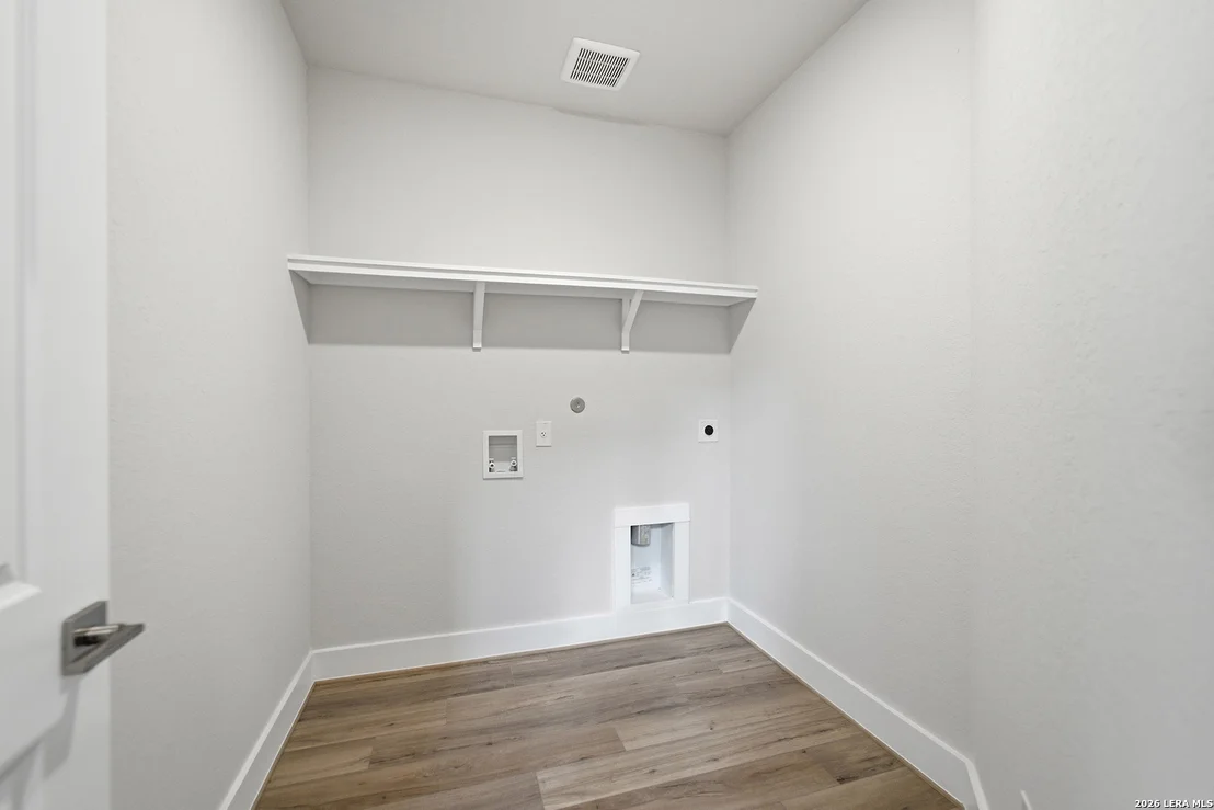 Photo of 192 Ednie Ln