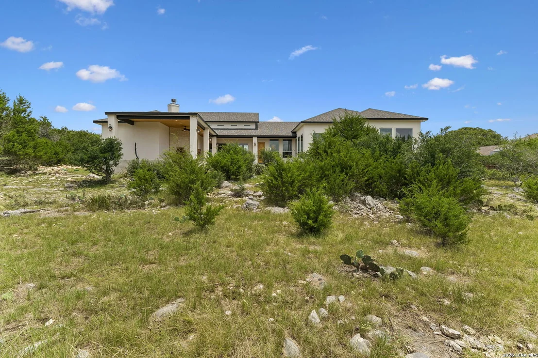 Photo of 107 SUNRISE DR