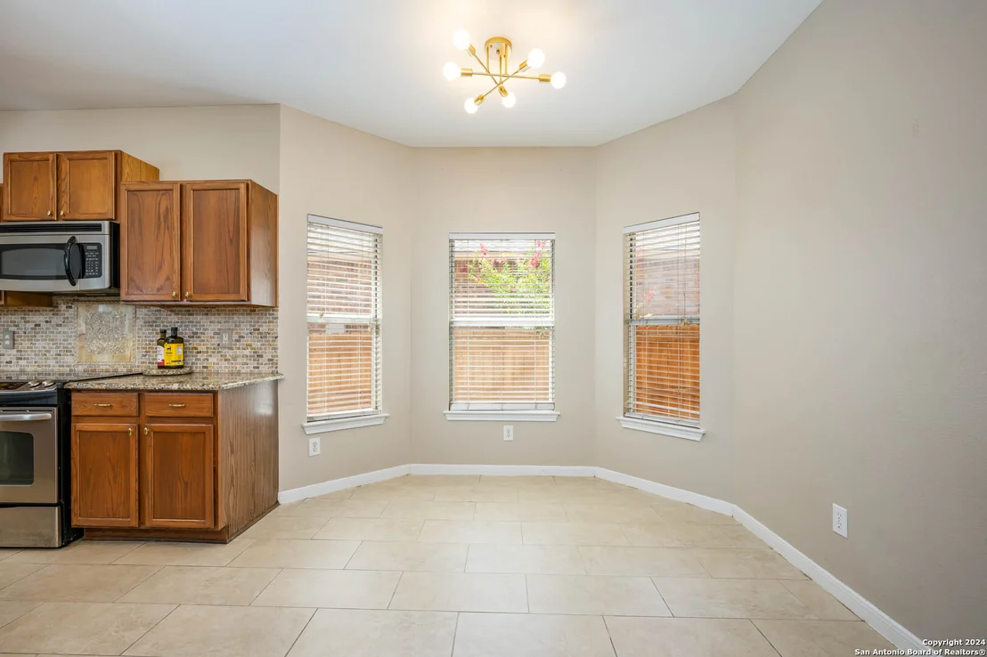 Photo of 13667 Bridgeview