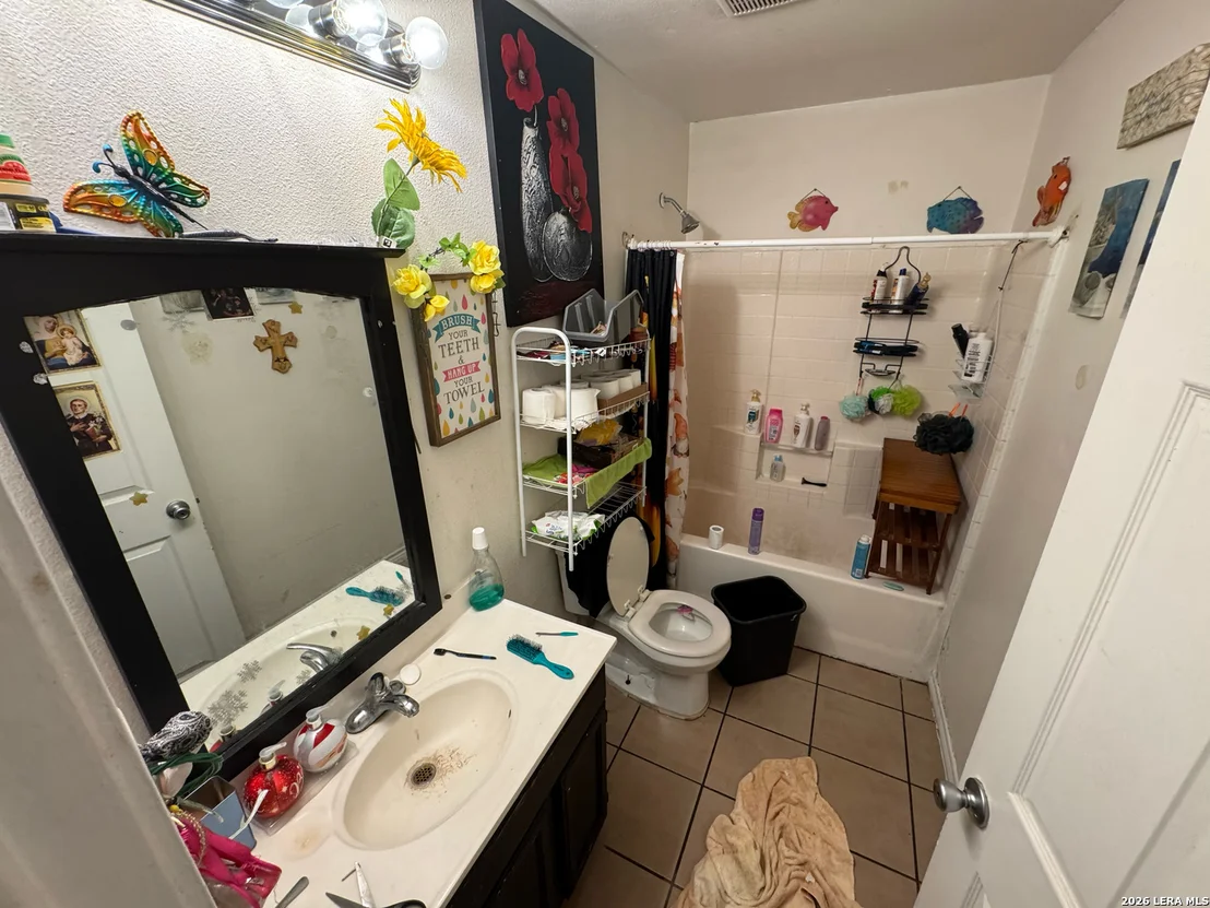 Photo of 114 Elliott