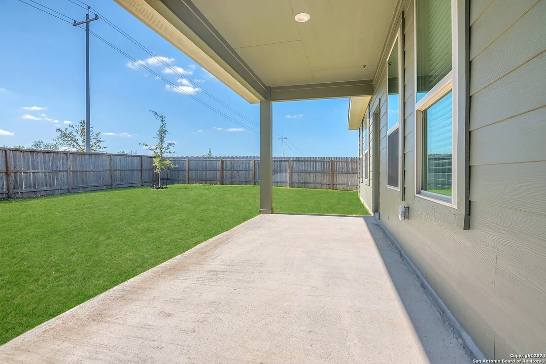 Photo of 5114 Garden Field