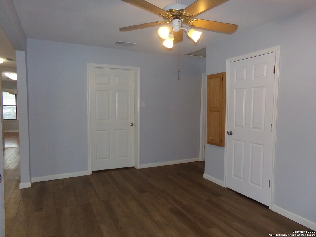 Photo of 735 ROCHAMBEAU