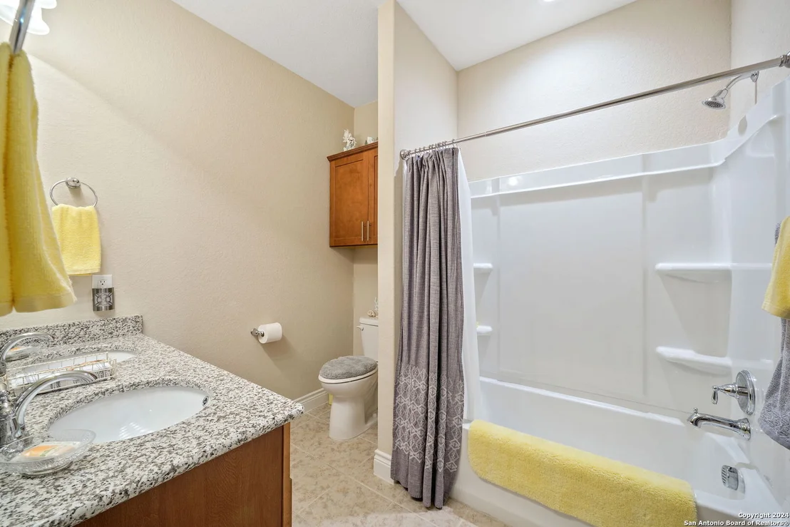 Photo of 12907 HOLLOW CAVE