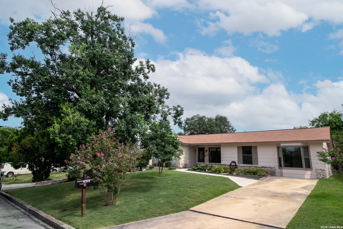 Photo of 4514 CLEAR SPRING DR