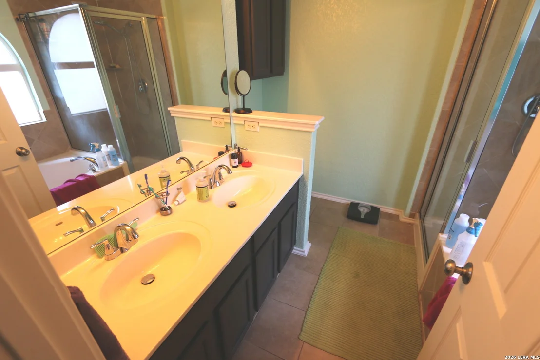 Photo of 11906 Cheney Glen