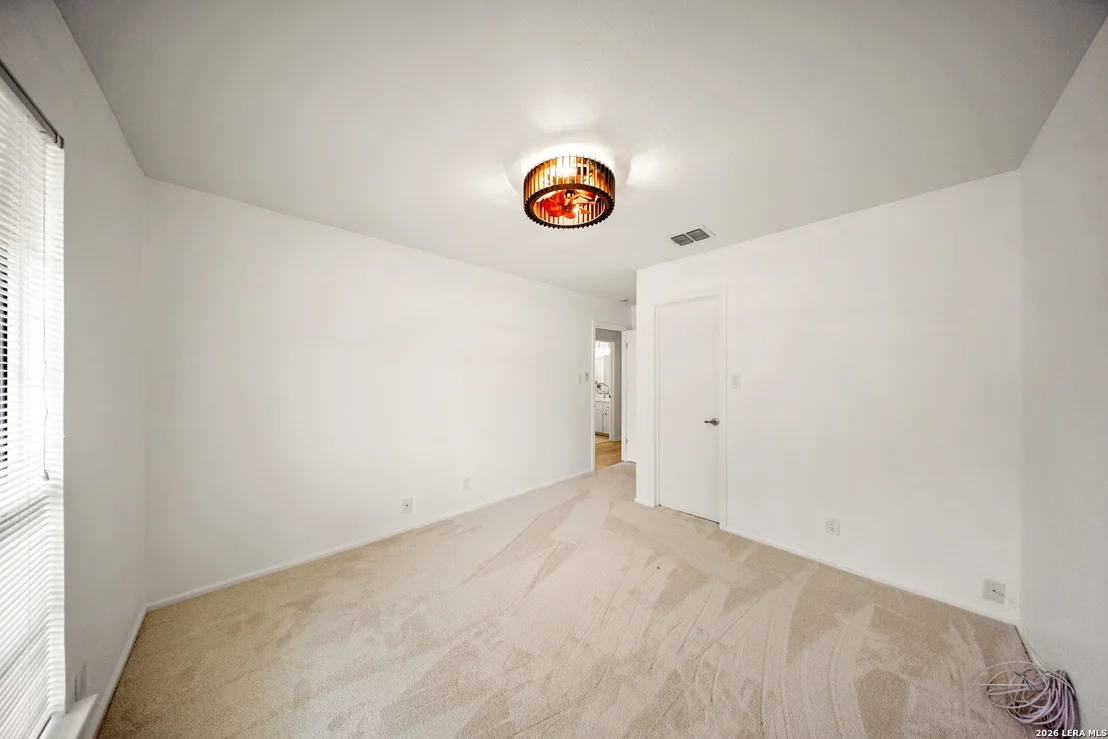 Photo of 2618 Shadow Cliff