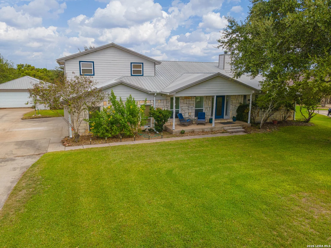 Photo of 165 DAVID CIR