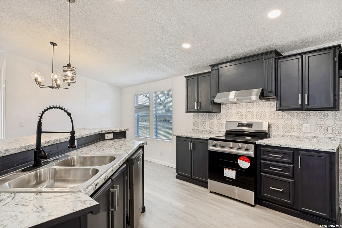 Photo of 5111 Savannah Woods