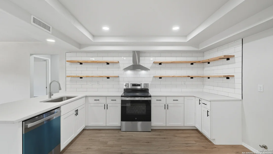 Photo of 1738 Mountjoy