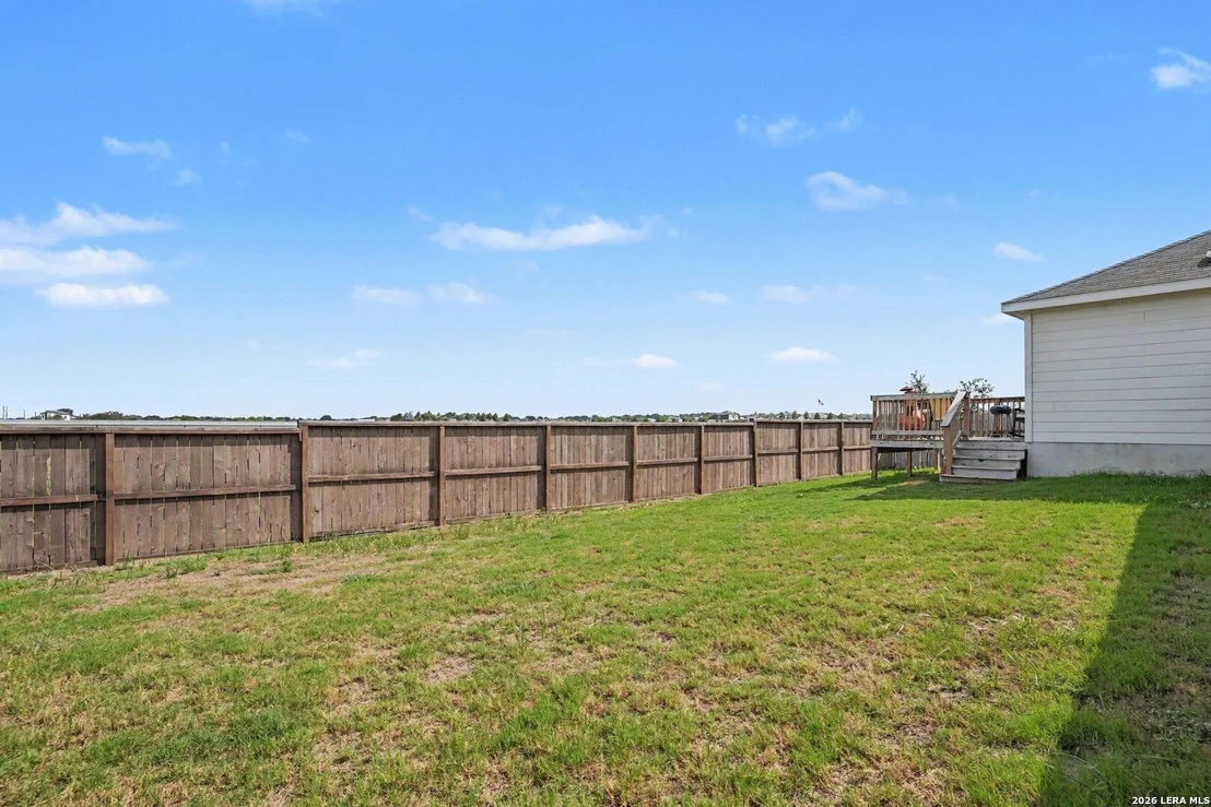 Photo of 105 Twin Swan Dr