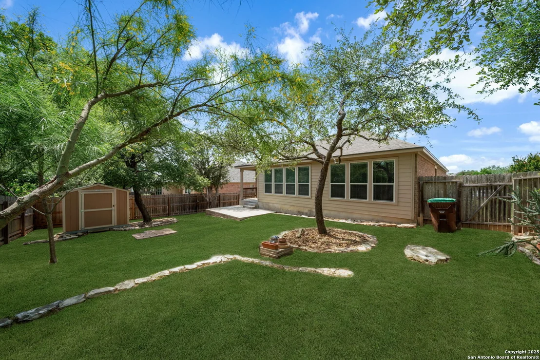 Photo of 1014 Windy Pond