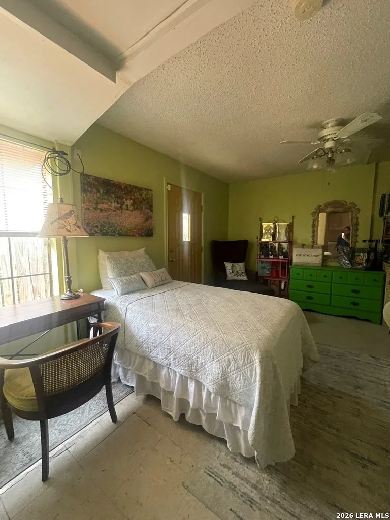 Photo of 927 Colorado