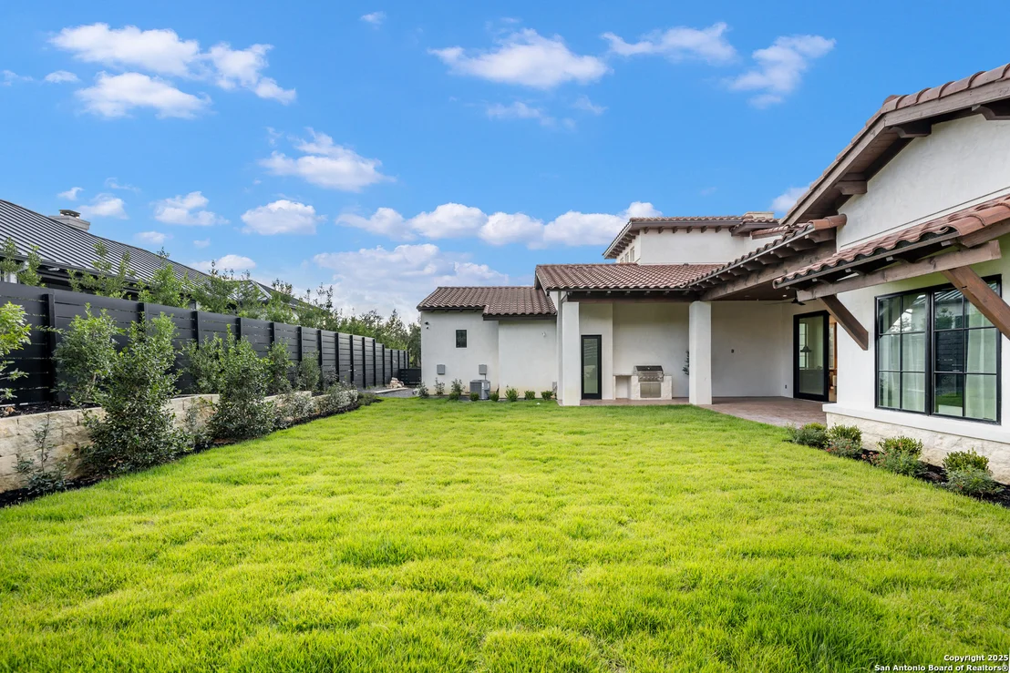 Photo of 7126 Bluff Strand