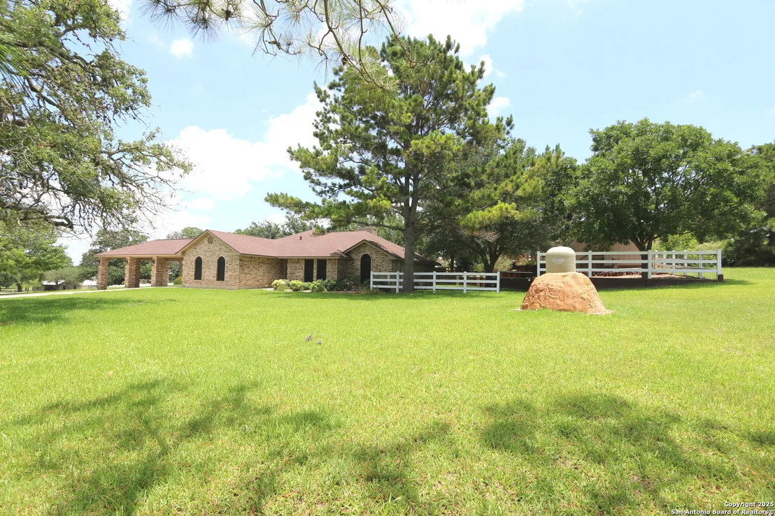 Photo of 1300 Windmill Drive