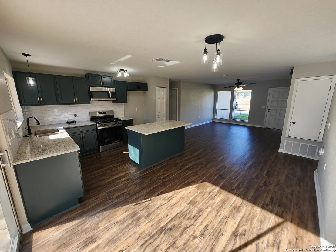 Photo of 5822 VALLEY FORGE AVE
