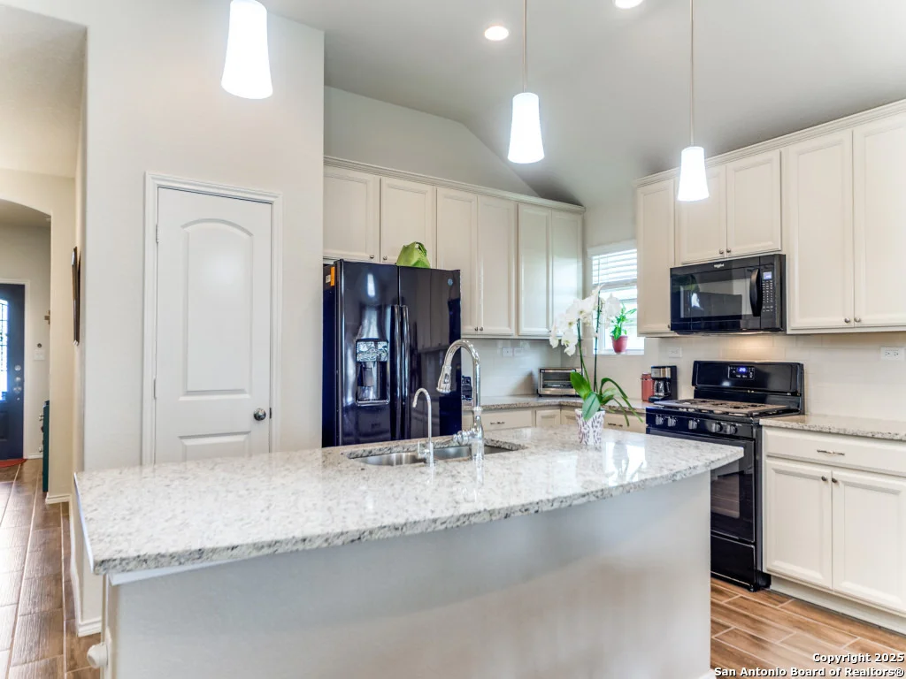 Photo of 112 Braeburn