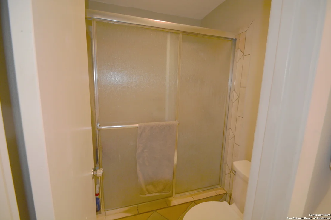 Photo of 8822 Thatch