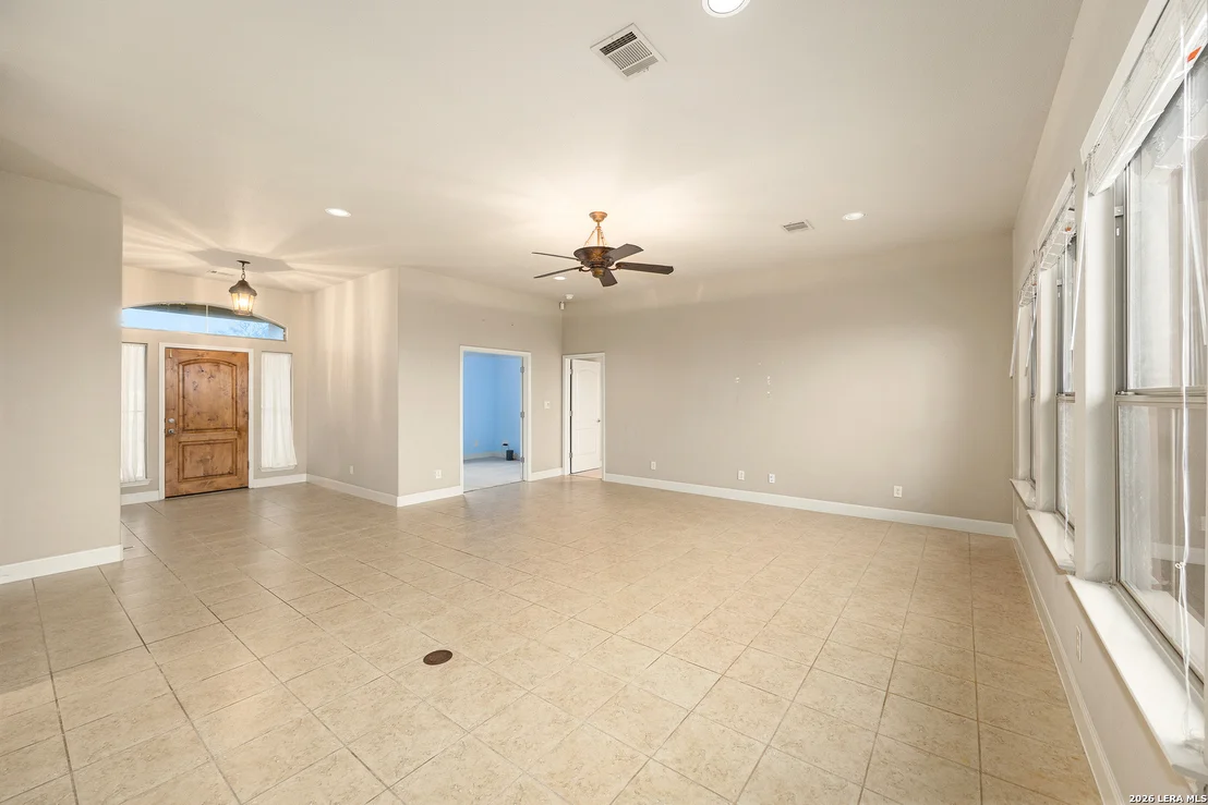 Photo of 217 High Point Cir